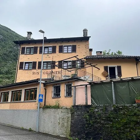 Ristorante Della Stazione Hotel *